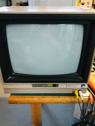 Vintage Commodore 64 Model 1702 Video Monitor Good 37 Years Old:)