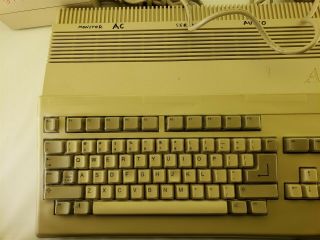 Commodore Amiga A - 500 Computer - - - No Monitor - Serial 00295 2