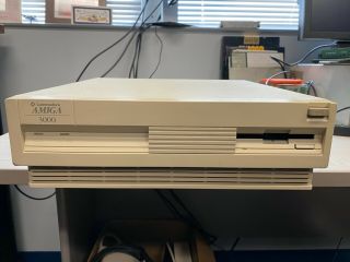 Commodore Amiga 3000 | Keyboard | Mouse | Scsi2sd