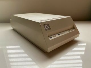 Commodore Amiga A590 Sidecar Scsi Expansion Hard Drive,  More For Amiga 500 A500