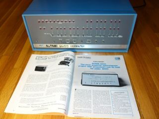Vintage MITS Altair 8800 Computer and Popular Electronics January 1975. 3