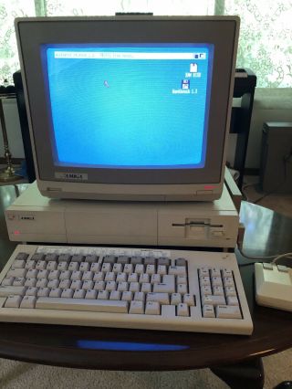 Amiga 1000 Computer,  Monitor,  Keyboard,  Mouse,  Extra Ram,  External Drive