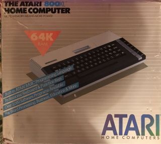 Atari 800xl Home Computer With Manuals