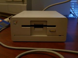 .  : Commodore Amiga External Disk Drive 1010,  Made In Japan :.