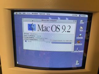 Mac (Macintosh) Color Classic Takky,  Sonnet G3/L2 250Mhz,  128MB RAM,  CF HD. 2