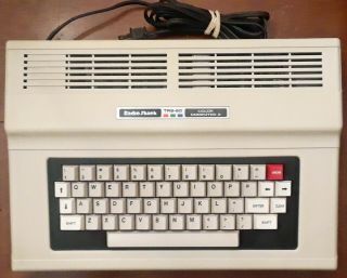 Tandy Radio Shack 64k Trs 80 Color Computer 2 And Manuals - &