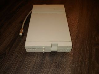 Commodore Amiga External 5.  25 Floppy Drive 1020,  But Powers On,