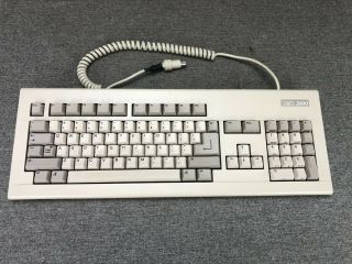 Commodore Amiga 2000 Computer Keyboard