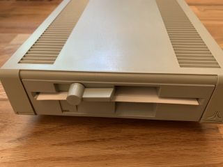 Atari Xf551 Diskette Drive In.  Atari 800 Xl/130xe/1200xl