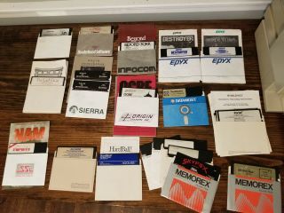 Apple iic With Games And Applecolor Composite Monitor,  Joystick,  External Floppy 2