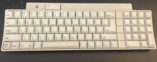 Apple Iigs Adb Vintage Keyboard (alps Skcm Orange)