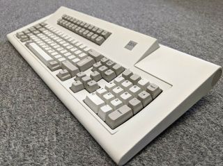 Vintage IBM Keyboard 6110668 XXRare Model F Clicky keyboard 1984 2