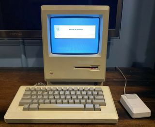 Apple Macintosh 128k M0001 With Keyboard And Mouse