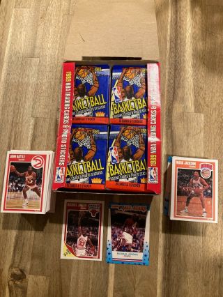 1989 - 90 Fleer Basketball Complete Set,  And 32 Packs Inside Box