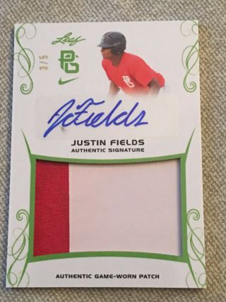 Justin Fields 2017 Leaf Perfect Game Autograph Patch 3/5 Ohio St Buckeyes Qb