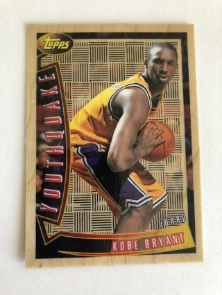 1996 - 97 Topps Youthquake Kobe Bryant Rc Rookie Card Insert Centered