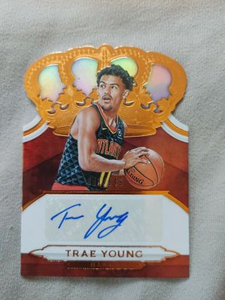 Trae Young Rc Auto 41/149 Panini Crown Royale 18 - 19 Rookie Year.