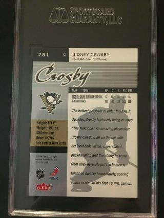 2005 - 06 Fleer Ultra Sidney Crosby Rookie 251 SGC 10 Gem (Pop 6) 2