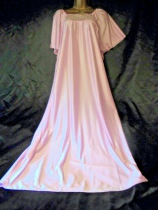 Stunning Vtg Silky Nightie Dress Slip Negligee 46 Chest Cd/tv Sugar Pink Tall