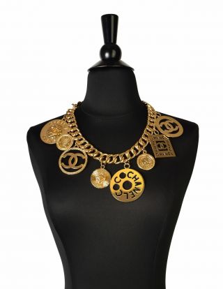 Chanel Vintage Iconic Gold CC Logo Coco Chanel Multi - Charm Chain Statement Belt 5