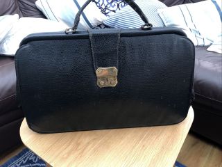 Vintage Ladies Black Faux Snakeskin Leather Handbag/doctors/work Bag Lock & Key