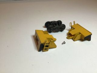 Set Of 2 K - Line Articulated Intermodal Thrall Car Ends,  With Truck.  O Scale 3r