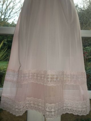 Vintage 1950s/60s Slippery Pink Nylon Breathtaking Full Slip Petticoat 34 