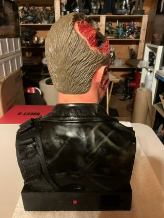 T2 T - 800 Arnold Sideshow Collectible 1:1 Scale Life Size Bust 198/750 3