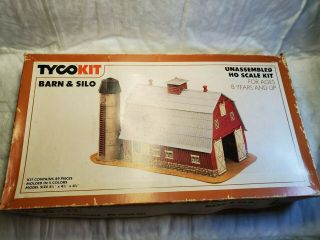 Vintage Tyco Kit 7770 Barn & Silo Train Building.