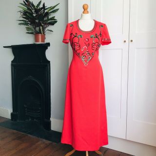 Vintage 70s Red Green Sequinned Beaded Long Maxi Scoop Neckline Dress 10