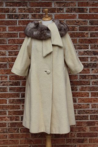 Vintage 1950s Lilli Ann Mohair Coat Fox Fur Collar Dress Jacket Creamy White Sml