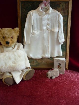 Lovely Antique/vintage Lined Cream Satin Baby/doll Coat.