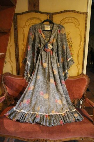 Rare Vintage Gunne Sax Bell Sleeve Floral Prairie Cottagecore Bohemian Dress