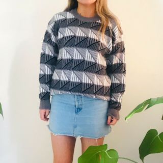 Vintage 80s Grey White Black Geometric Patterned Knitwear Sweater Jumper Size L