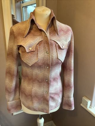 Ladies 8 Shirt Vintage 70’s Western Cowboy Big Collar Pink Chevron Long Sleeve