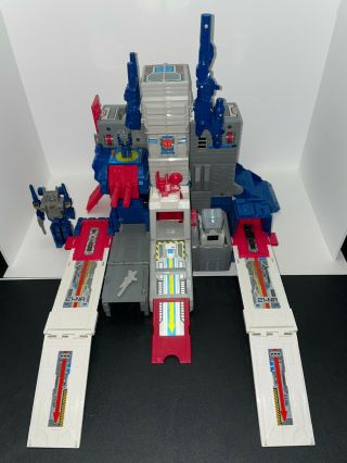 1987 Transformers G1 Fortress Maximus 100 Complete White Hasbro Takara A 6
