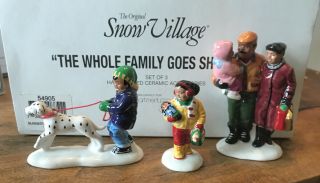 Dept 56 Snow Village Accessory The Whole Family Goes Shopping Euc