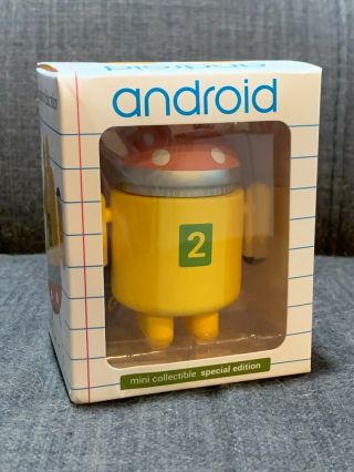 Android Mini Collectible Figure - Rare Google Edition Ge - " Education 2 "