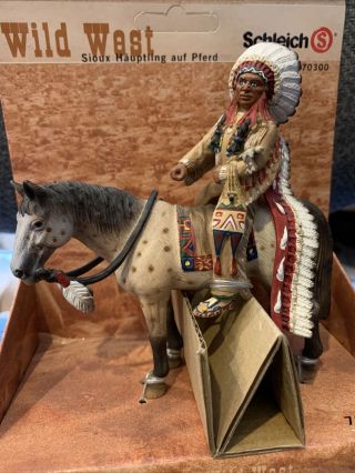 Schleich Sioux Chief On Horseback - Retired