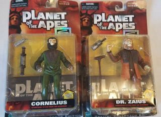 Planet Of The Apes Cornelius Dr Zaius Action Figure Hasbro Special Edition 1999