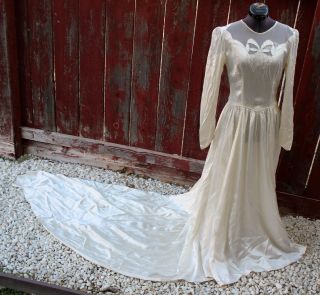 Vintage Deco Era Bridal Gown Wedding Dress Satin Ivory Long Train c1930s Glamour 2