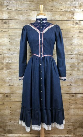 Vtg 70s Gunne Sax Size 9 Dress Prairie Denim Lace Ribbon Boho Cottagecore Floral