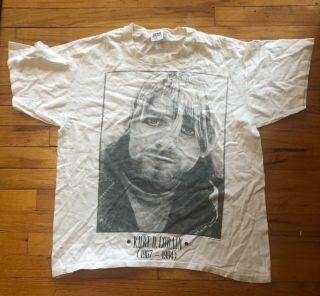 Vintage 90s Kurt Cobain Nirvana Memorial T - Shirt