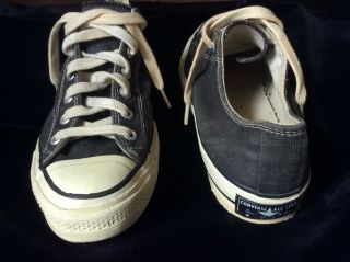 Chuck Taylor Converse All Star Men’s Size 6 1/2 Low Top Shoes Sneakers Euc Vtg