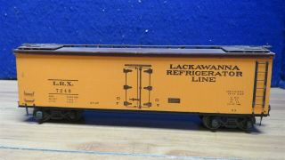 O Scale 2 Rail Kit Built Wood Lackawanna Reefer 10 1/2 " 596762