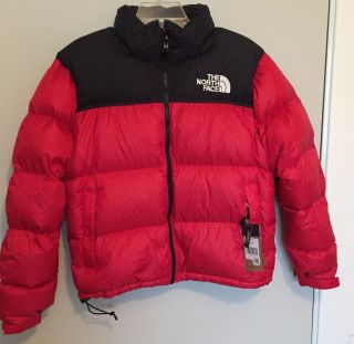 The North Face Women’s 1996 Retro Nptse Size M Red With Hood