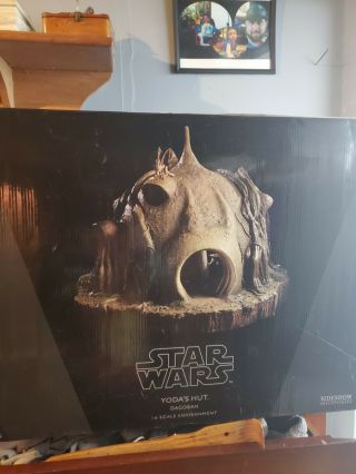 Star Wars Yoda’s Hut Dagobah 1:6 Scale Environment - Sideshow Collectibles W/box