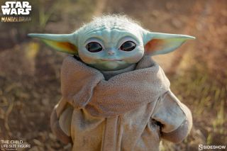 In Hand Star Wars Sideshow Mandalorian The Child Life Size Figure Baby Yoda