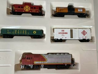Vintage Life Like Trains Cargo Charger Santa fe Locomotive,  No Tracks 3