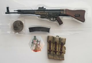 Dragon 1/6 Scale Wwii German Stg 44,  Mp 44 With Ammo Pouch